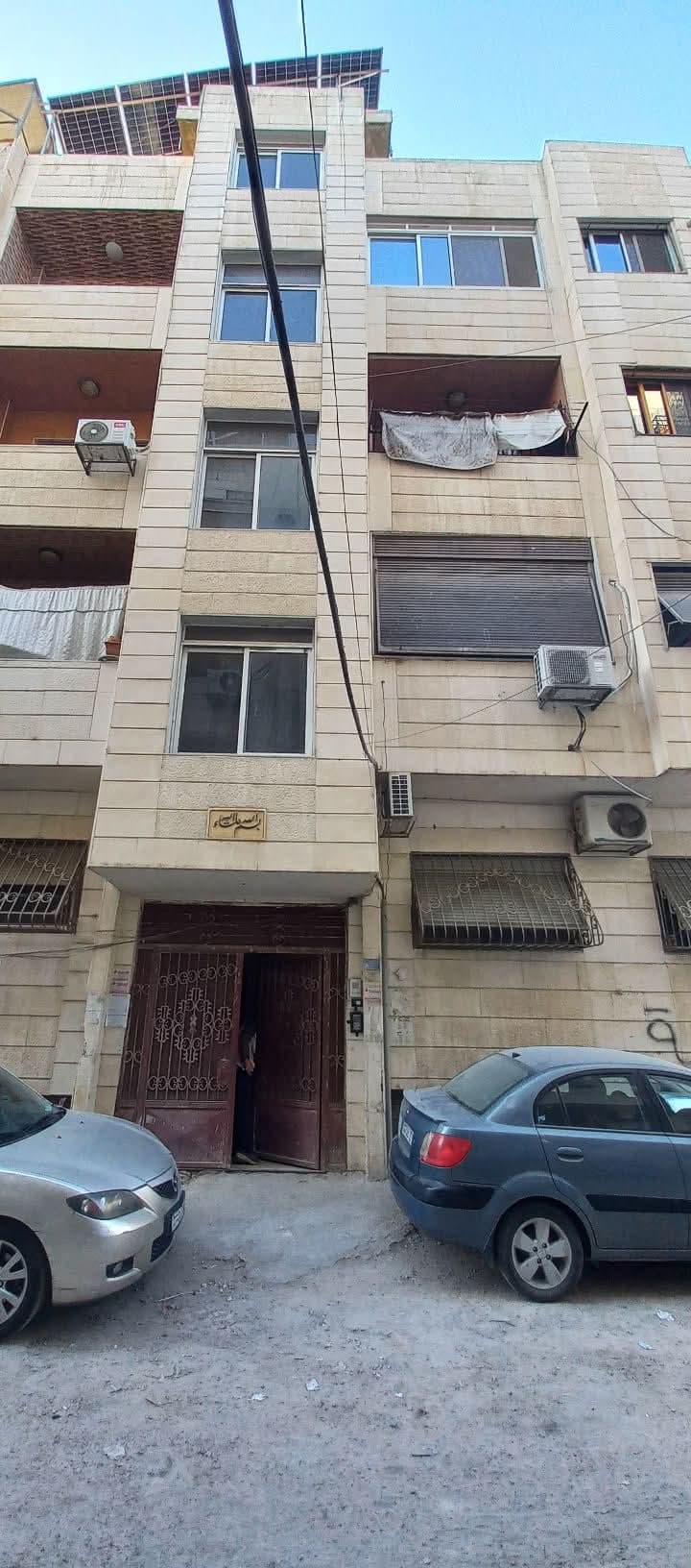 شقتين للبيع في الميدان