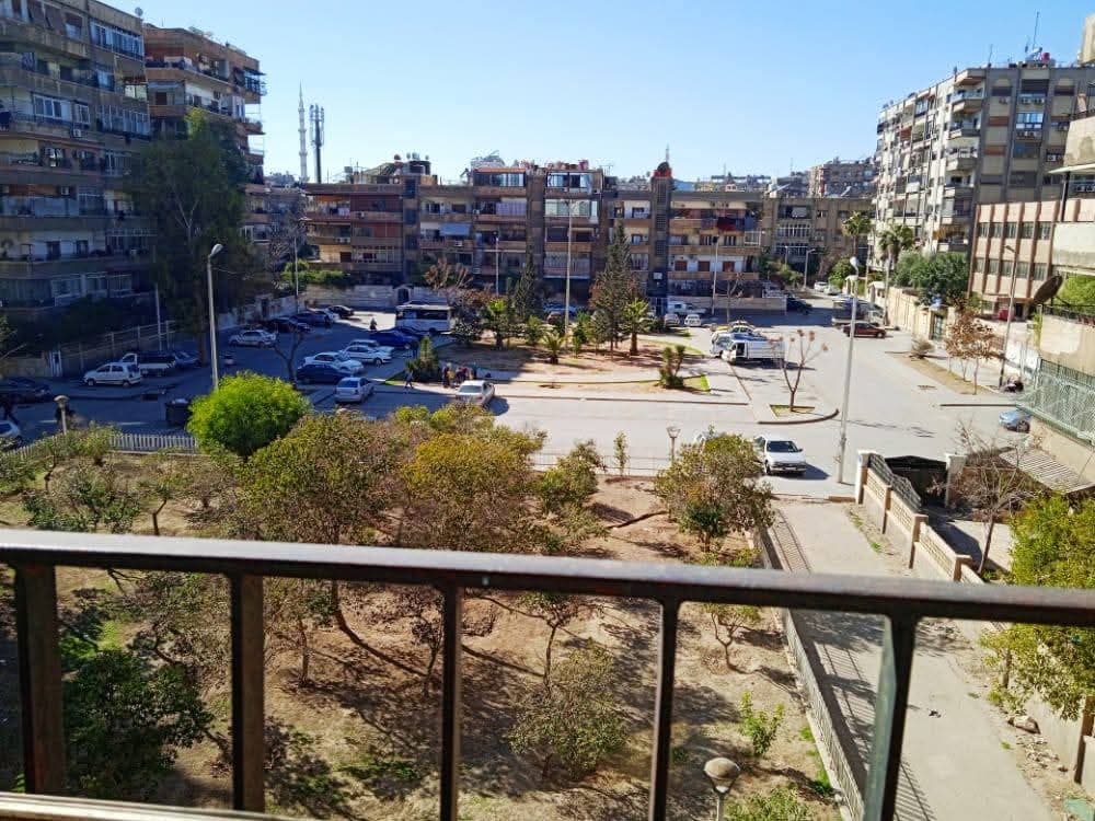 شقة سكنية في الزاهرة القديمة 